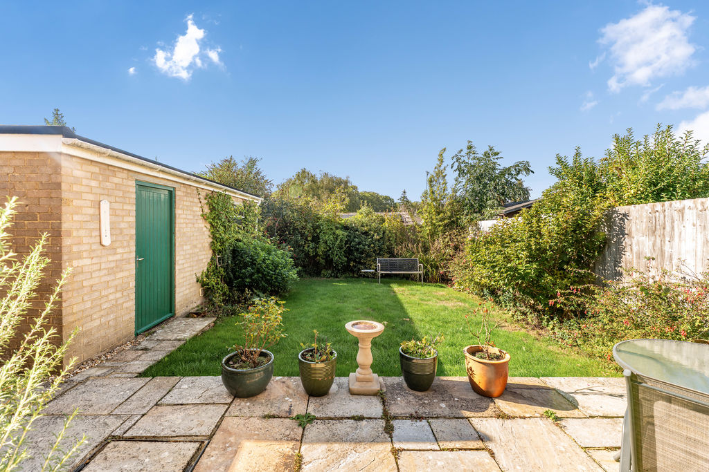 Cherrys Close Bloxham